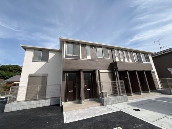 Fleuve(フルーヴ)の物件外観写真